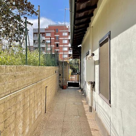 Independent House With Private Patio In Rome别墅 外观 照片